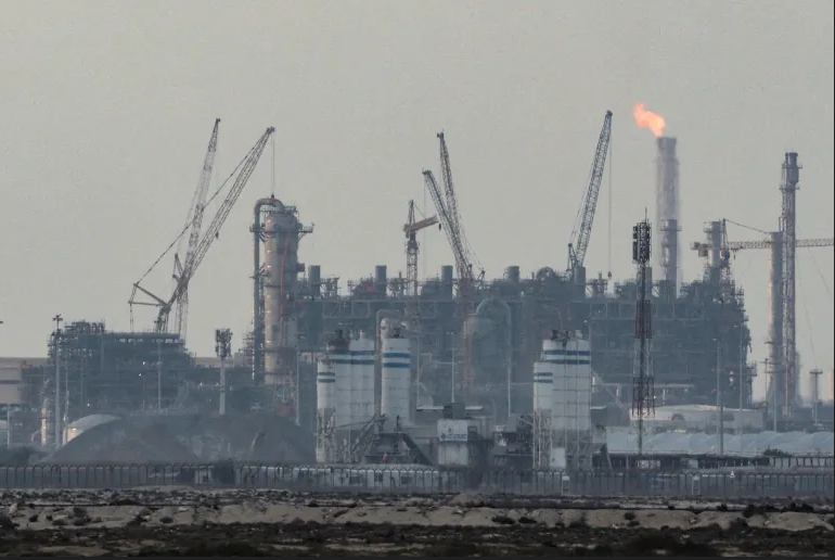 कतारले एलएनजी उत्पादन रोक्दा विश्वव्यापी ग्यास बजारमा तरङ्ग : मूल्य वृद्धिको जोखिम